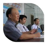 新竹公司董事長(zhǎng)陪同矢澤勇樹博士會(huì)見桂林工學(xué)院資源與環(huán)境工程系主任解慶林教授。